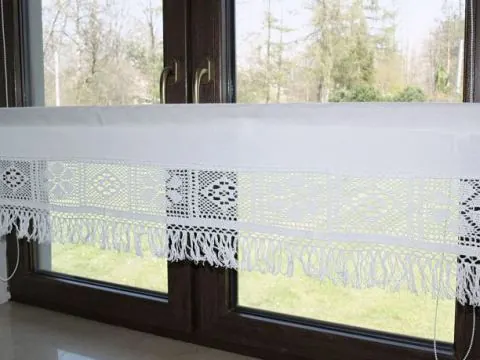 Biała Zazdrostka 30x70 cm z Koronką i Frędzlami – Firanka Idylla