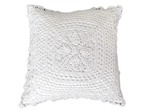 Poszewka Dekoracyjna Szydełkowa 40x40 cm – Bawełniane Rękodzieło Biel