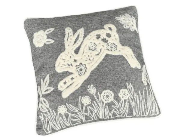 Poszewka świąteczna 40x40 zajączek na łączce int 0356 Wielkanocna 1 szt