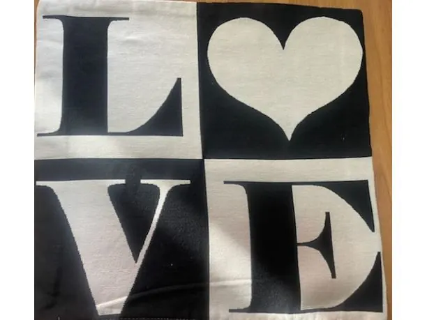 Poszewka dekoracyjna gobelinowa 40x40 love - 1 szt