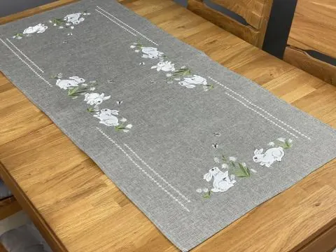 Bieżnik świąteczny 55x120 zajączki popielate int 5530 wielkanoc