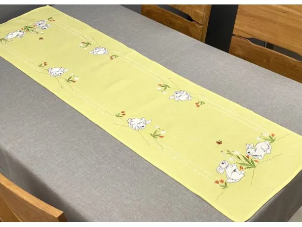 Bieżnik świąteczny 40x175 zajączki żółte int 5530 wielkanoc