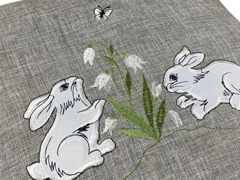 Poszewka świąteczna 40x40 popielate zajączki int 5530 Wielkanocna 1 szt