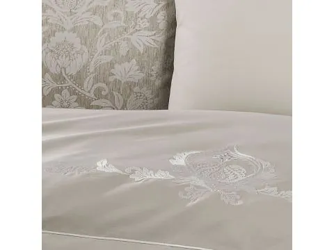 Pościel satynowa haftowana ekskluzywna Fortuny White 200x220 Tivolyo Embroidery Satin
