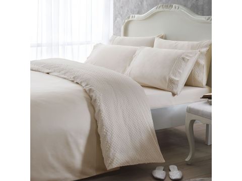 Pościel satynowa haftowana ekskluzywna Marlow Beige 200x220 Tivolyo  Embroidery Satin