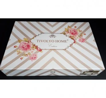 Ekskluzywna pościel satynowa z koronką Elegant White 200x220 Tivolyo Gipiure