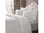 Ekskluzywna pościel satynowa z koronką Elegant White 200x220 Tivolyo Gipiure