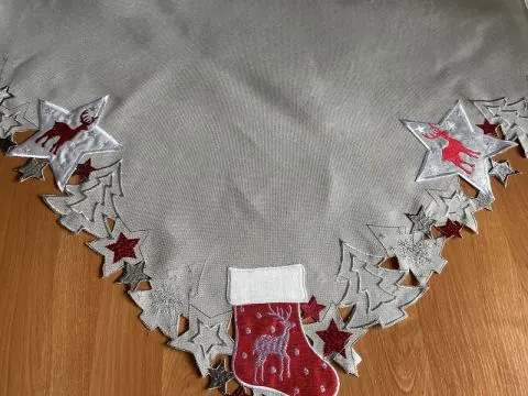 Bieżnik świąteczny szary 85x85 cm Choinka Renifer Boże Narodzenie