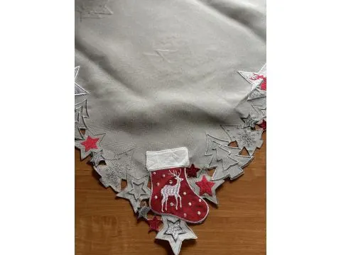 Bieżnik świąteczny szary 85x85 cm Choinka Renifer Boże Narodzenie