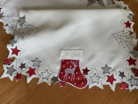 Bieżnik świąteczny biały 50x100 cm choinka, renifer int 418 boże narodzenie 1 szt