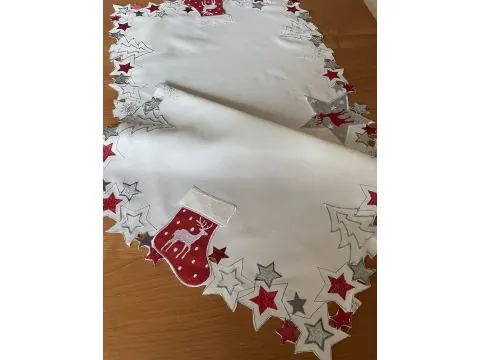 Bieżnik świąteczny na stół i ławę biały 60x120 Choinki i Renifery
