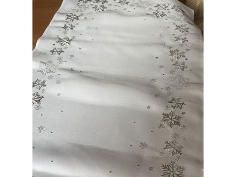 Bieżnik świąteczny 50x100 cm int 429 srebrne śnieżynki boże narodzenie 1 szt