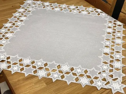 Bieżnik Kwadratowy Nakładka Świąteczna Szary w Gwiazdki 85x85