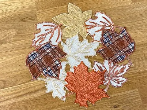 Kwadratowy bieżnik jesienny 85x85 cm Jesienne Liście – splot z lnem