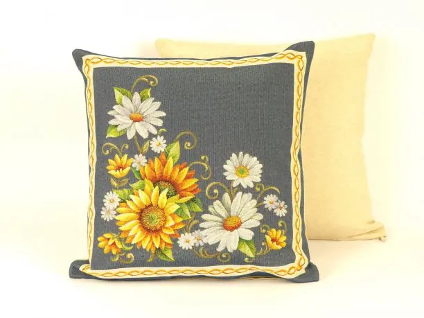 Poszewka dekoracyjna gobelinowa nr. 047 SlodkieSny 45x45 cm kwiaty gobelin