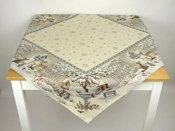 Obrus gobelinowy świąteczny 100x100 cm sarenka, lisek, zajączek wz 235 SlodkieSny