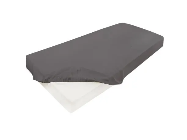 Prześcieradło satynowe Gold 120x200 ciemny popiel z gumką Matex 044