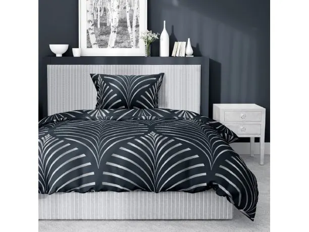Pościel satynowa 140x200+1/70x80 wzór na grafitowym tle wz 4396 c detexpol
