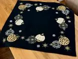 Bieżnik świąteczny 85x85 cm czarny ze złotymi bombkami – Boże Narodzenie