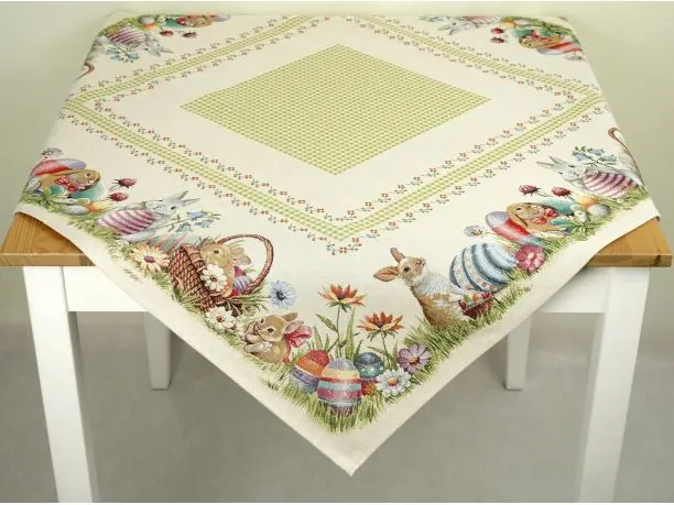Obrus gobelinowy wielkanocny 100x100 cm zajączki na łączce wz 309 SlodkieSny
