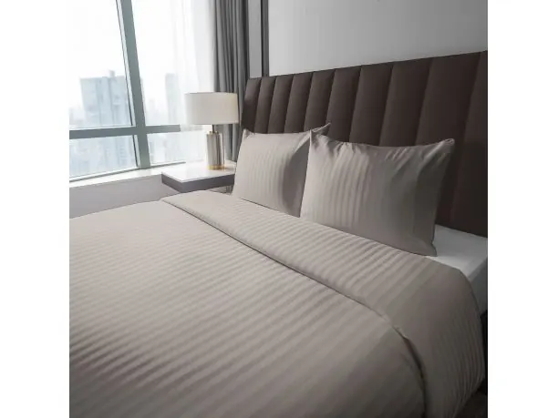 Pościel z adamaszku 160x200 +2/70x80 Pure beżowa pasek 1 cm adamaszek