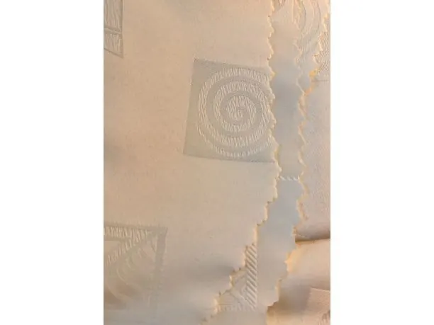 Obrus plamoodporny 130x160 cm wzorek jasny krem owalny