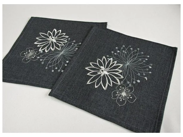 Serwetka haftowana 25x25 int 3773