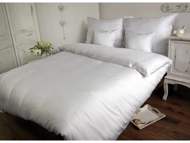 Komplet pościeli z bawełny satynowej jednobarwnej Carmen 200x220 Biały 603