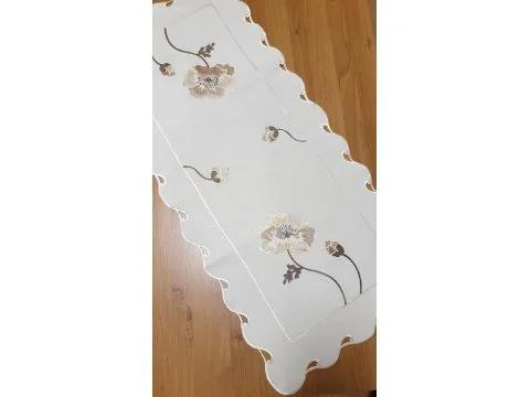 Bieżnik dekoracyjny - Haftowana Beżowa Róża - 40x90 - Krem 0635