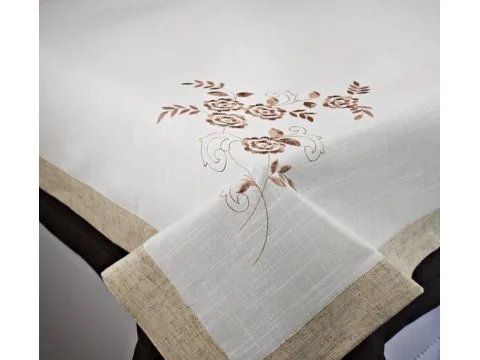 Obrus dekoracyjny haftowany 110x160 cm int 227