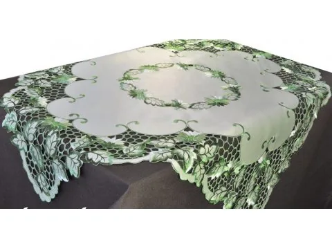 Haftowany obrus 120x160 zielony int 962