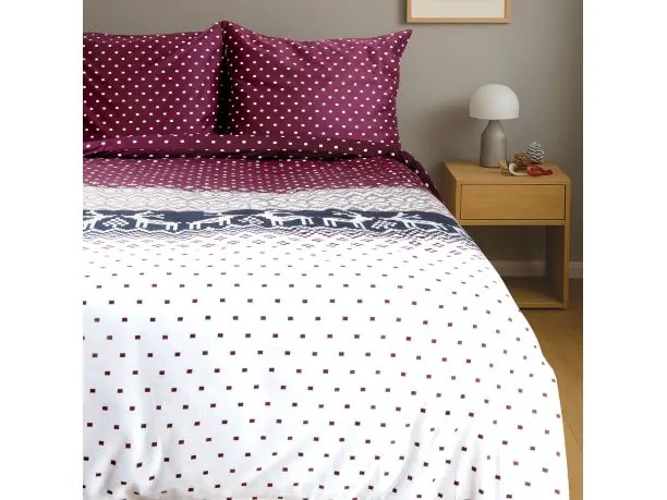 Pościel flanelowa 180x200 na zimę – świąteczna, ciepła i miękka z reniferami