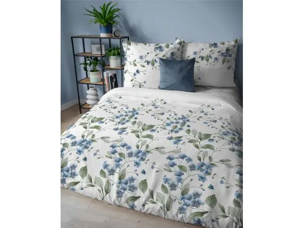 Pościel flanelowa 220x200 – drobne niebieskie kwiatuszki na białym tle
