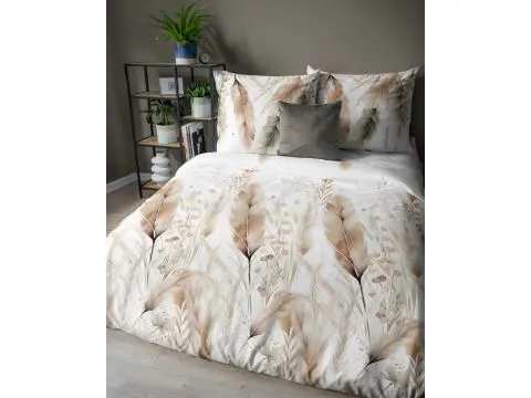 Pościel satynowa 220x200 beżowe piórka na białym tle 5541a Pościel satynowa 220x200 beżowe piórka na białym tle 5541a