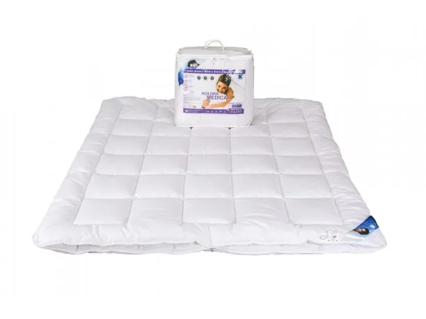 Kołdra MEDICAL 4 pory roku antyalergiczna - podwójna - 180x200 AMW