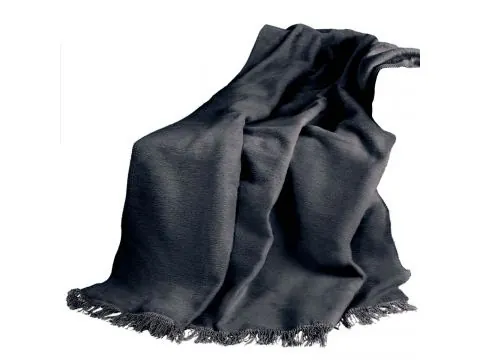 Koc bawełniany 150x200 z frędzlami w głębokim antracytowym odcieniu ciemnej szarości