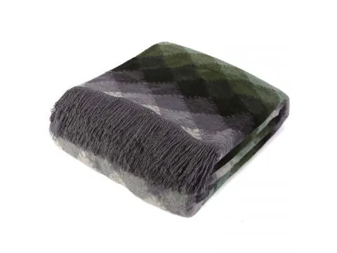 Koc bawełniany z frędzlami geometryczne romby w odcieniach zieleni, szarości, czerni i bieli