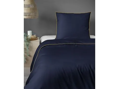 Pościel z makosatyny 140x200 granatowa (navy blue) ze złotą lamówką – minimalistyczny luksus