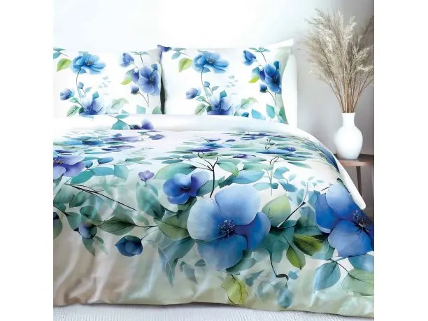Satynowa pościel 160x200 niebieskie kwiaty – romantyczny wzór