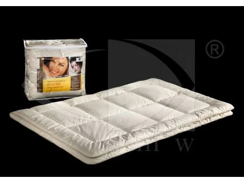 Kołdra wełniana 180x200 z owczej wełny kremowa AMW