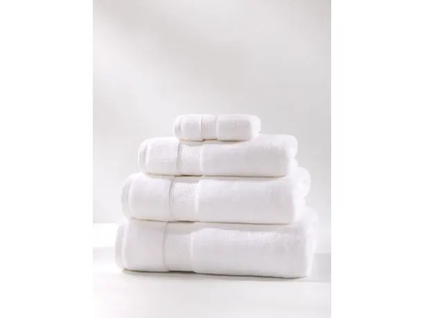 Ręcznik kąpielowy Leo 70×140 cm – biały, 100% bawełna, 650 g/m²