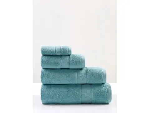 Ręcznik kąpielowy Leo 70×140 cm – lazur, 100% bawełna, 650 g/m²