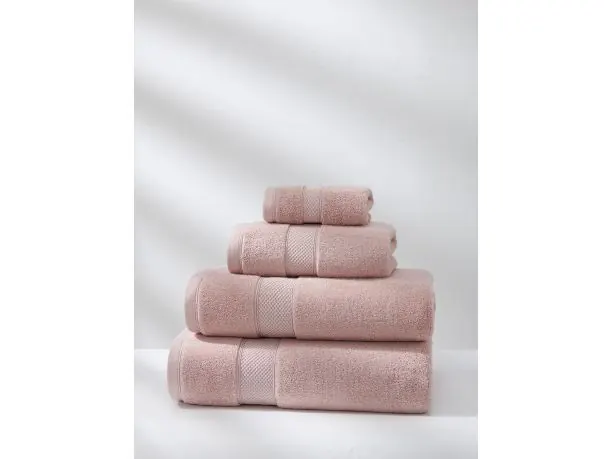 Ręcznik do rąk i twarzy Leo 50x90 cm – pudrowy, 100% bawełna, 650 g/m²