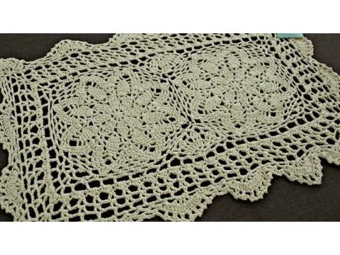 Serwetka szydełkowa - naturalny / lniany - 30x45 cm - wz. 4660