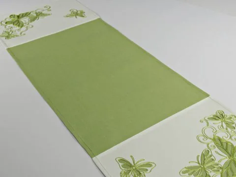 Haftowany Bieżnik 40 x 140 cm wz.15794 Motylki zielone