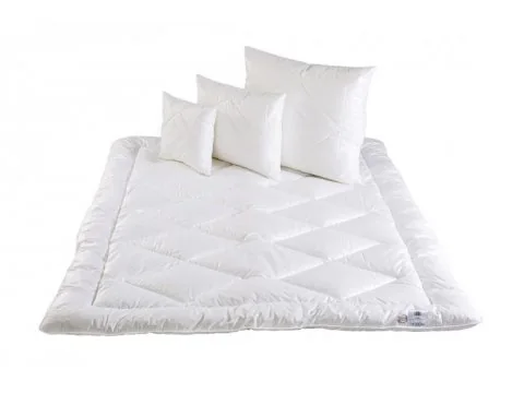 Poduszka Imperial Soft Cotton antyalergiczna 50x60 AMW z zamkiem Poduszka Imperial Soft Cotton antyalergiczna 50x60 AMW z zamkiem