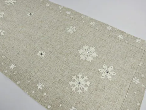 Bieżnik świąteczny szary 35x70 cm | Srebrna śnieżynka z koralikami Boże Narodzenie