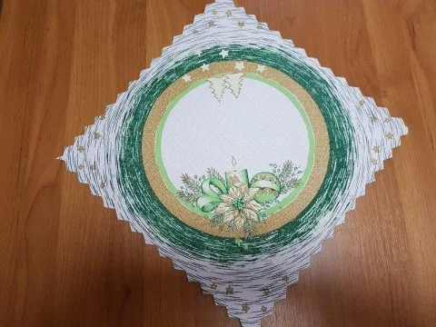 Serwetka Świąteczna 30x30 cm – Biała z Ciemnozielonym Strokiem i Złotą Gwiazdą