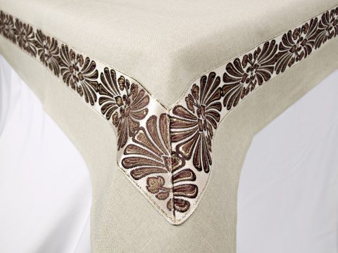 Haftowany Obrus - Beżowy -  brązowo złoty haft  - 150x300  int 2912  beż