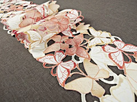 Ażurowy bieżnik 20x160 cm Motyle Pomarańcz i Żółty Haftowany na stół
